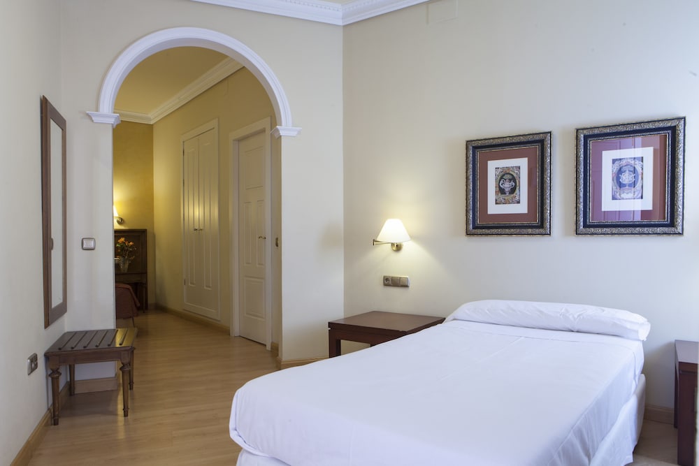 Hotel Cervantes — Hotel rooms in Seville, Andalusia