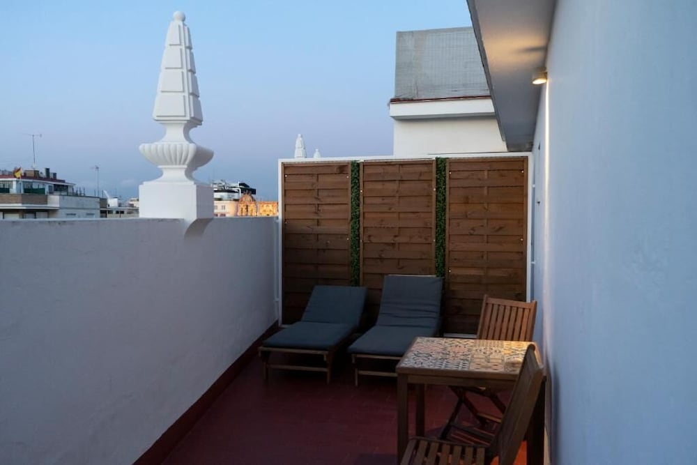 Petit Palace Puerta de Triana — Hotel rooms in Seville, Andalusia