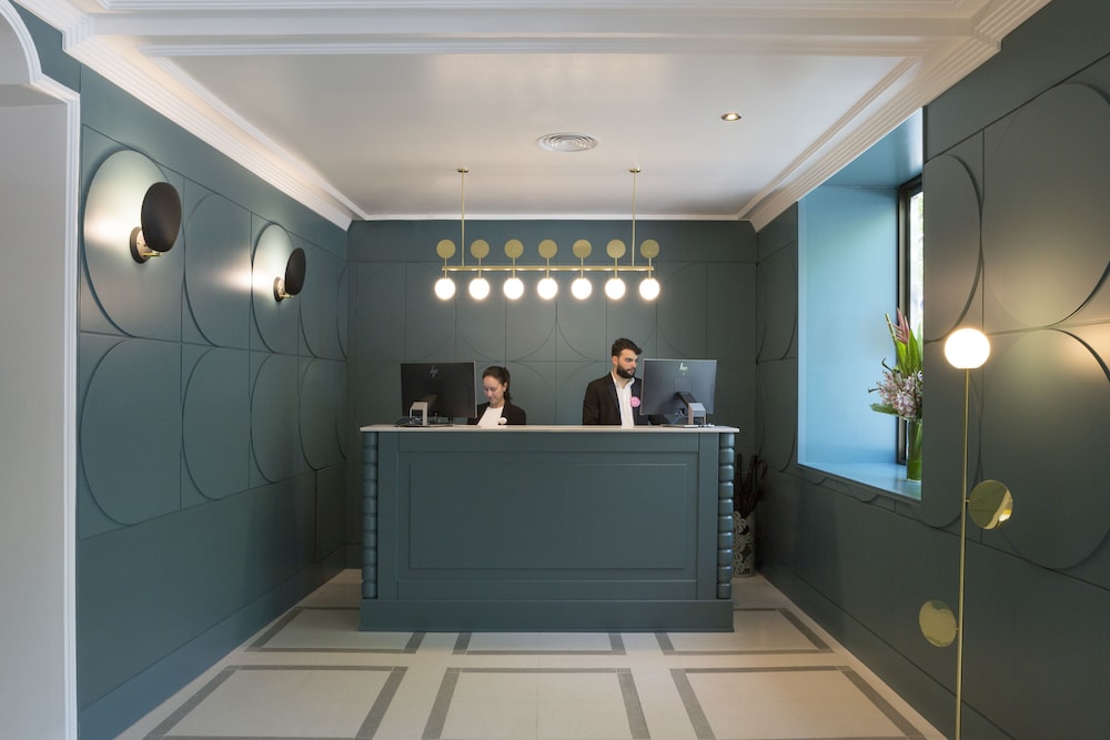 Petit Palace Puerta de Triana — Hotel building in Seville, Andalusia