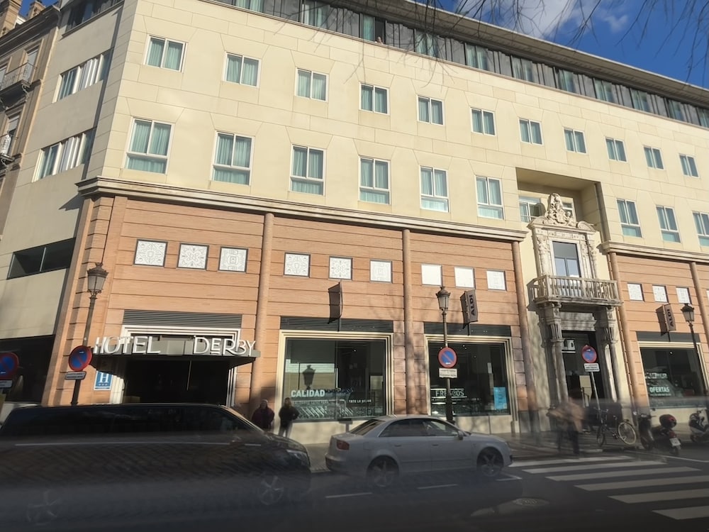 Hotel Derby Sevilla — Hotel building in Seville, Andalusia
