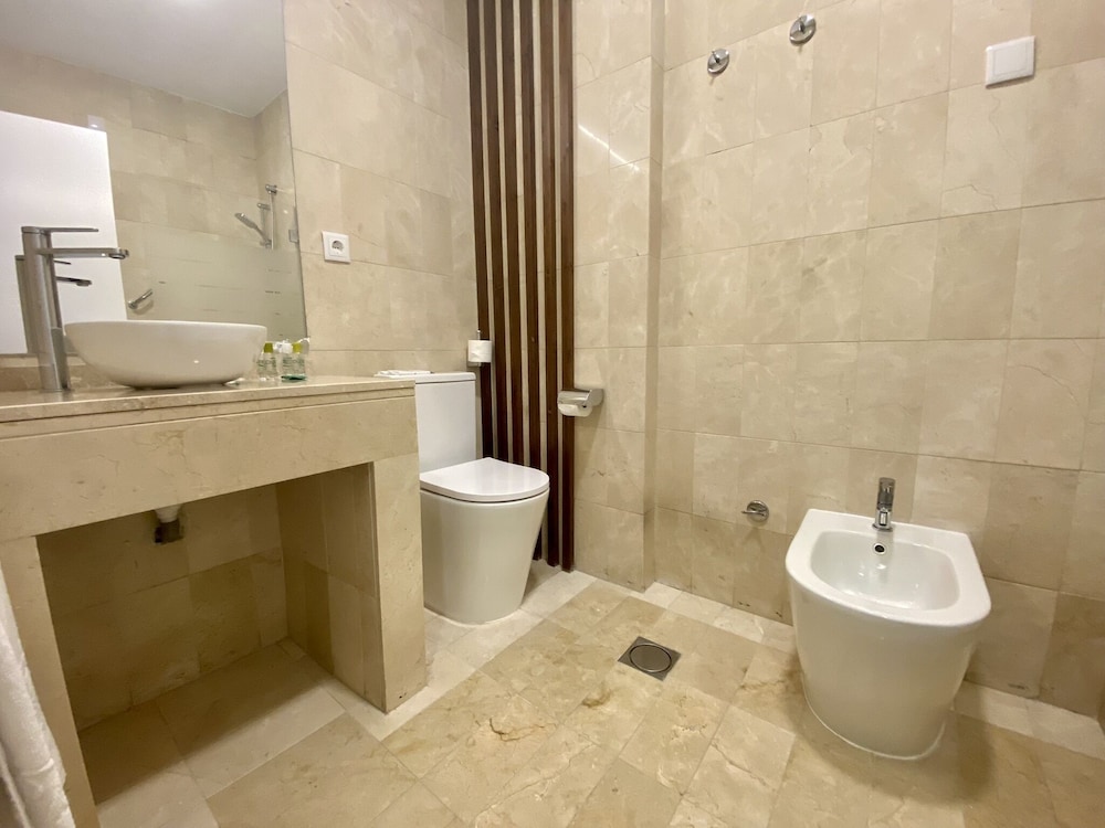 Hotel Derby Sevilla — Hotel rooms in Seville, Andalusia