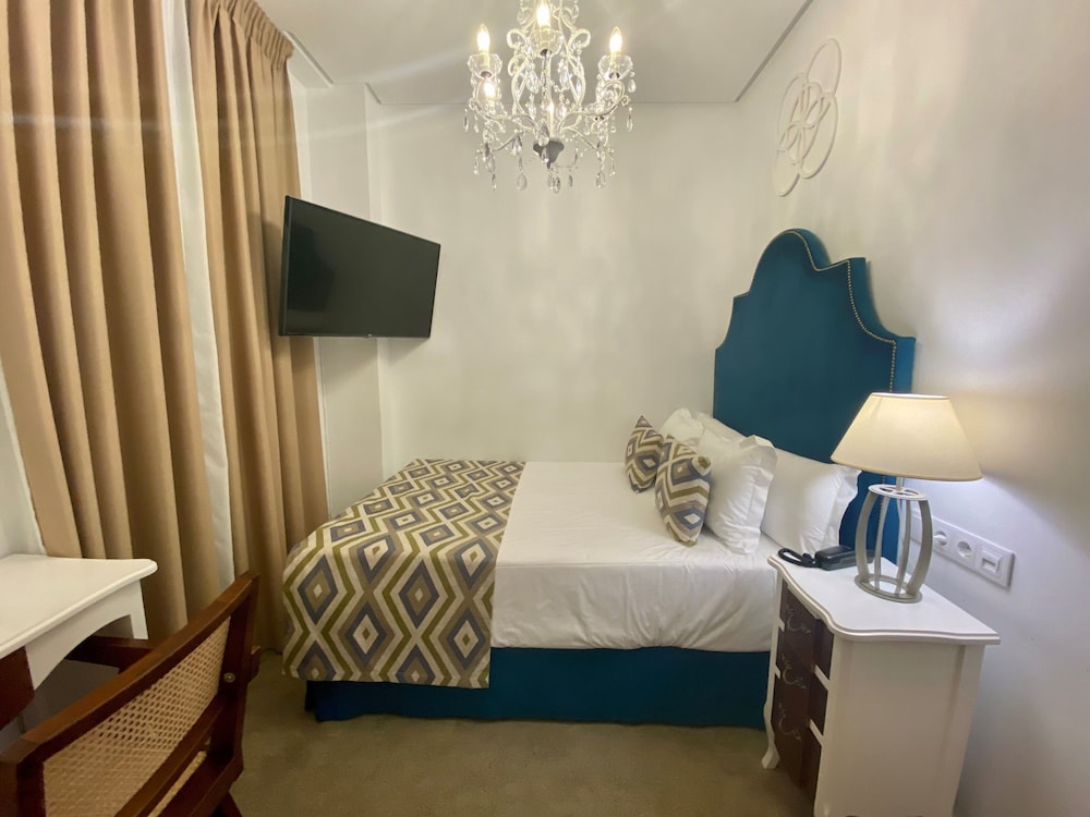 Hotel Derby Sevilla — Hotel rooms in Seville, Andalusia