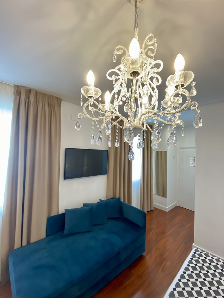 Hotel Derby Sevilla — Hotel rooms in Seville, Andalusia