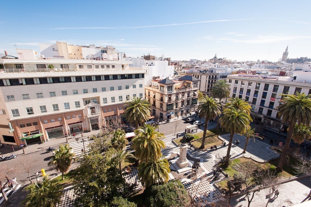 Hotel Derby Sevilla — Main photo in Seville, Andalusia
