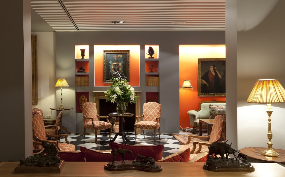Hotel Doña Maria — Hotel rooms in Seville, Andalusia