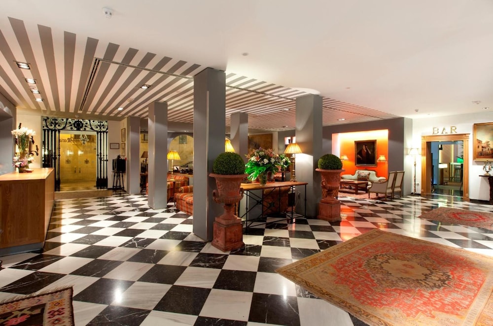 Hotel Doña Maria — Hotel building in Seville, Andalusia