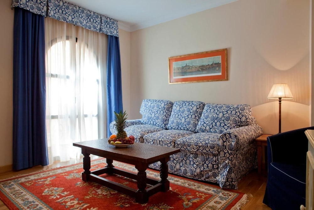 Hotel Doña Maria — Hotel rooms in Seville, Andalusia