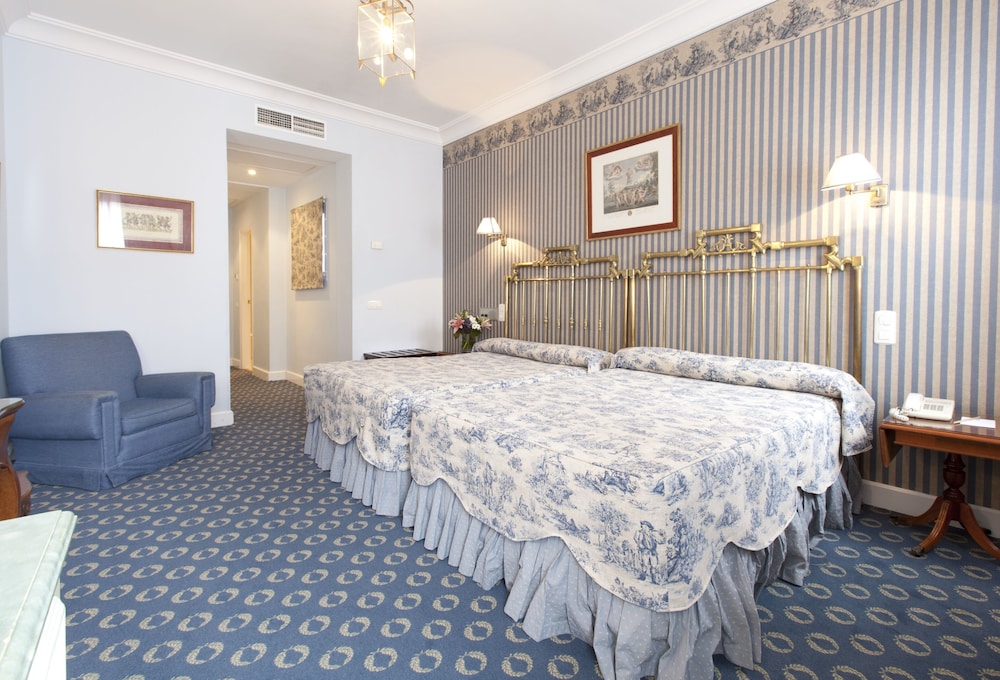 Hotel Doña Maria — Hotel rooms in Seville, Andalusia