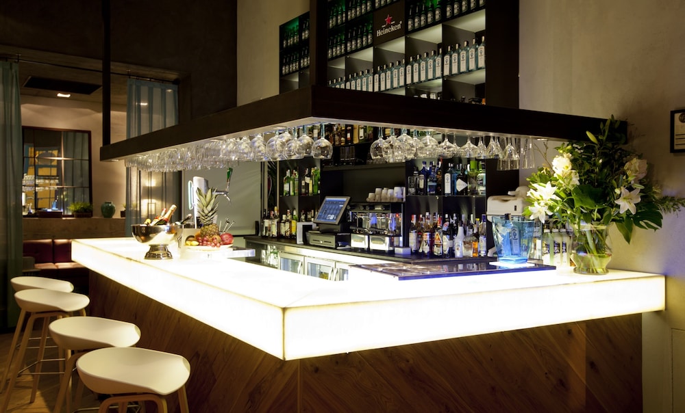 Hotel Doña Maria — Restaurant & bars in Seville, Andalusia