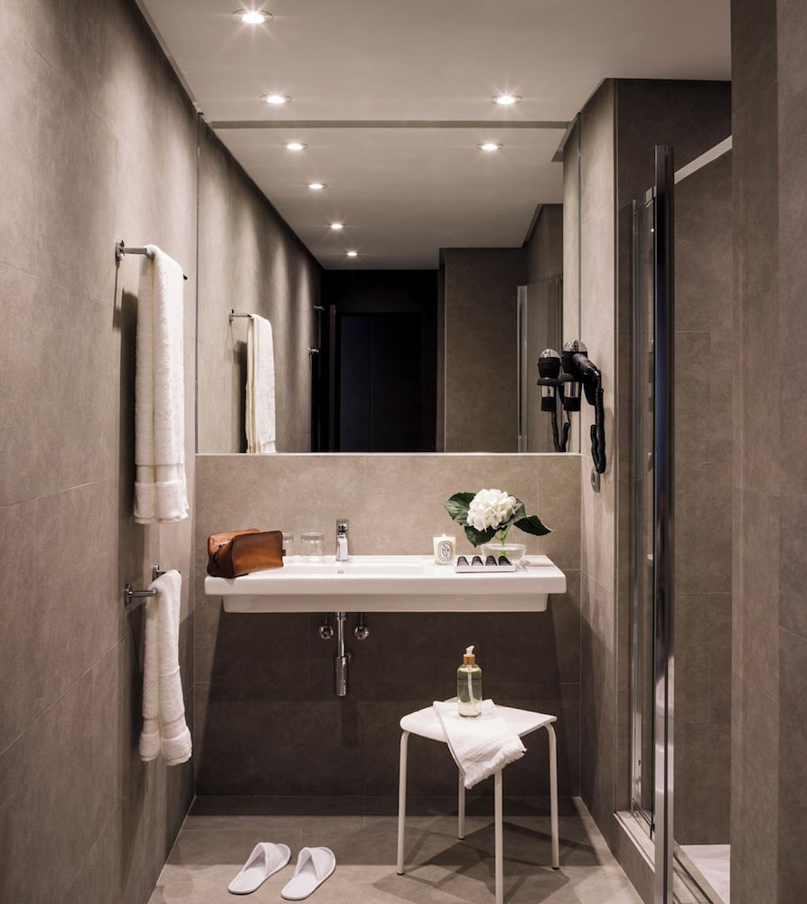 Hotel Fernando III — Hotel rooms in Seville, Andalusia