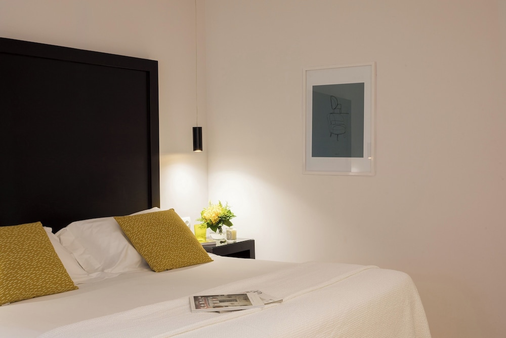 Hotel Fernando III — Hotel rooms in Seville, Andalusia