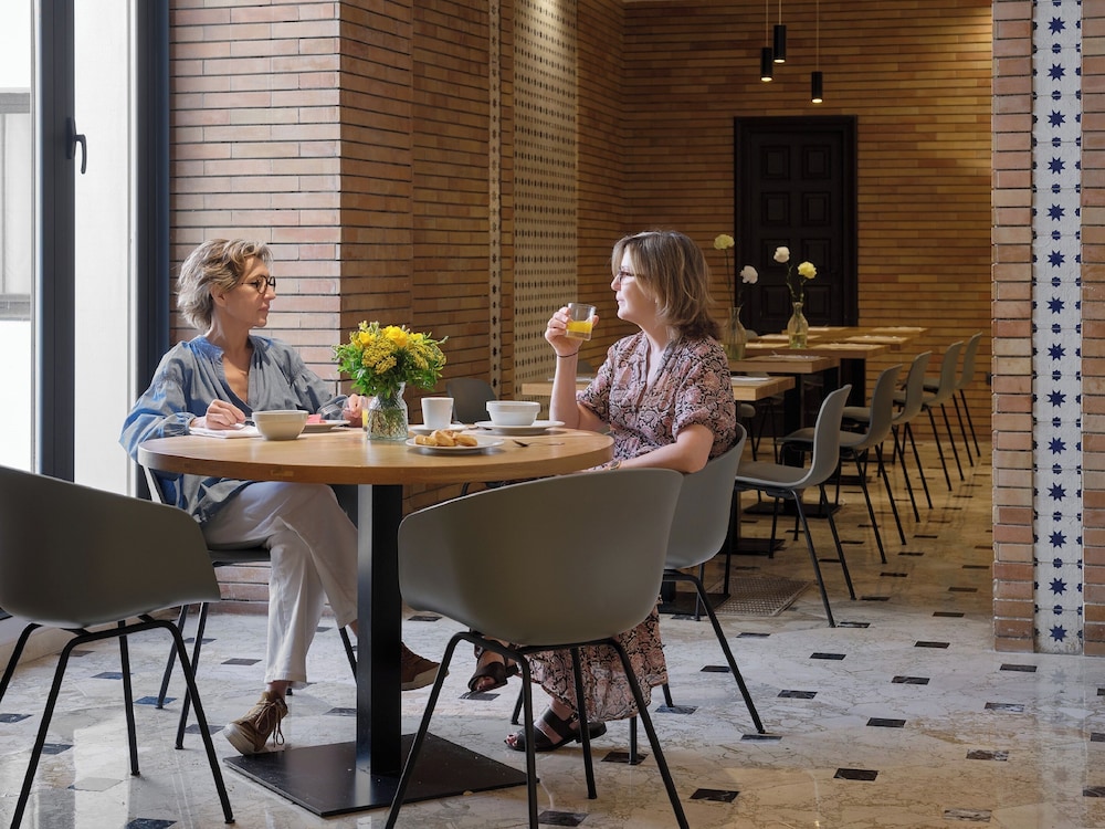 Hotel Fernando III — Restaurant & bars in Seville, Andalusia