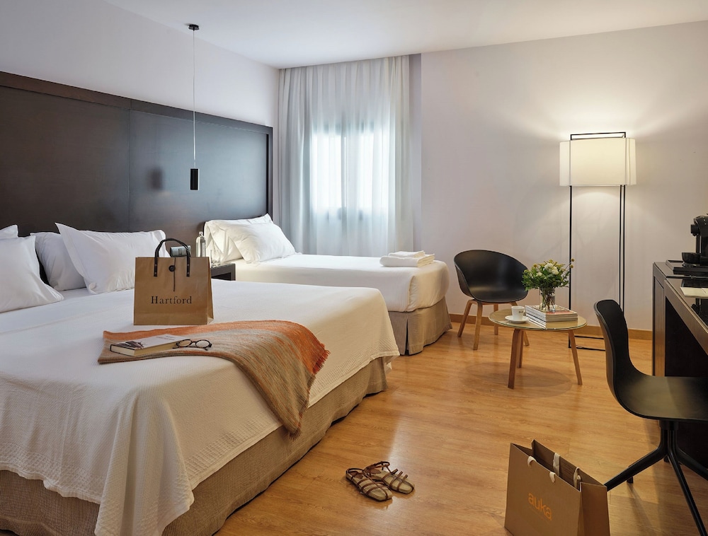 Hotel Fernando III — Hotel rooms in Seville, Andalusia