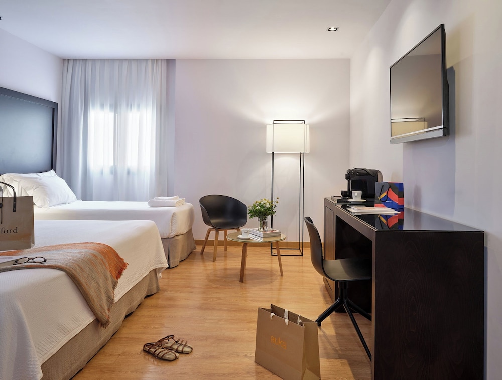 Hotel Fernando III — Hotel rooms in Seville, Andalusia