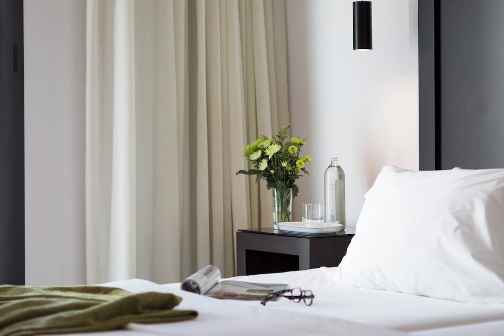 Hotel Fernando III — Hotel rooms in Seville, Andalusia
