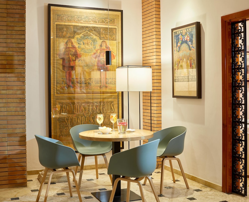 Hotel Fernando III — Restaurant & bars in Seville, Andalusia