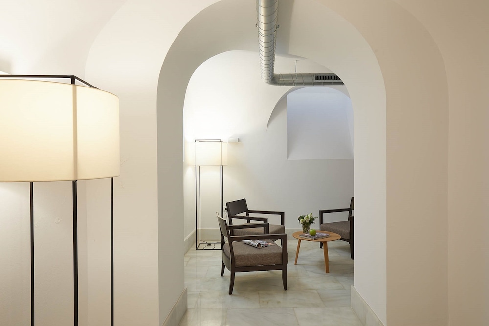 Hotel Fernando III — Hotel building in Seville, Andalusia