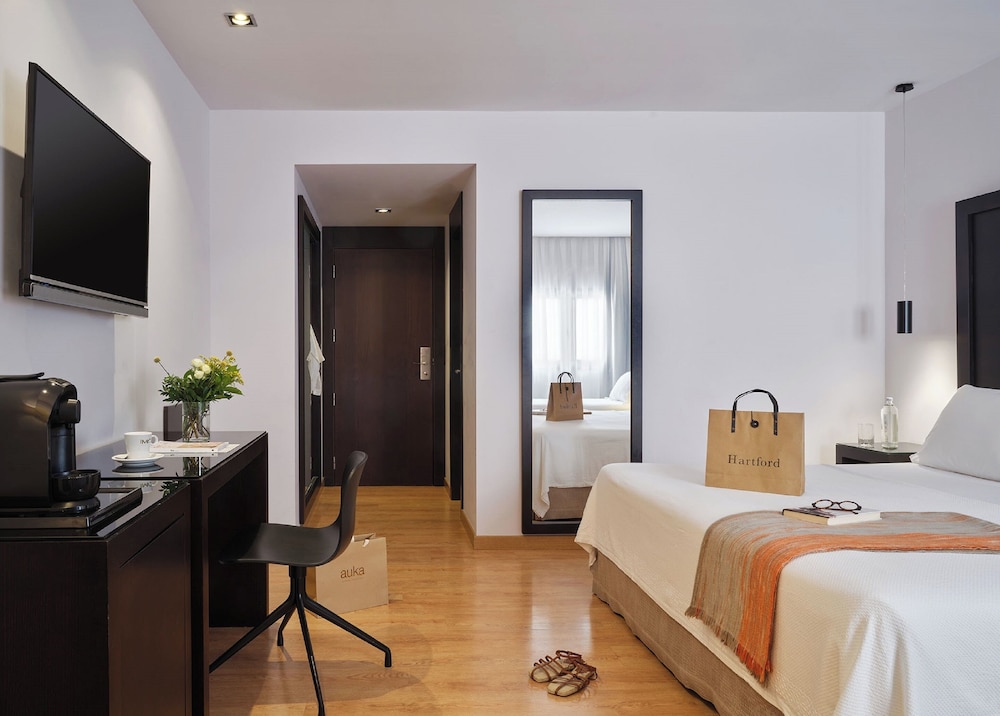 Hotel Fernando III — Hotel rooms in Seville, Andalusia