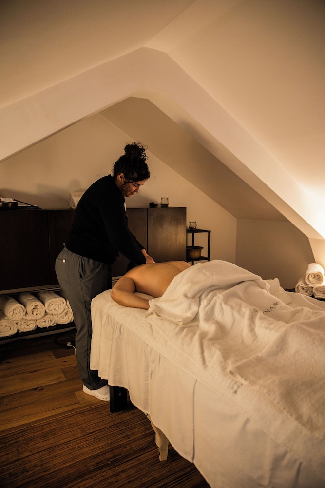 Hospes Las Casas del Rey de Baeza, a Member of Design Hotels — Spa in Seville, Andalusia