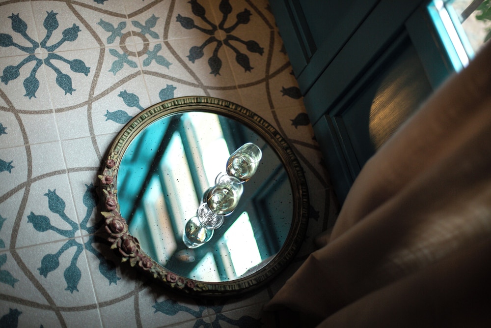 Hospes Las Casas del Rey de Baeza, a Member of Design Hotels — Hotel rooms in Seville, Andalusia