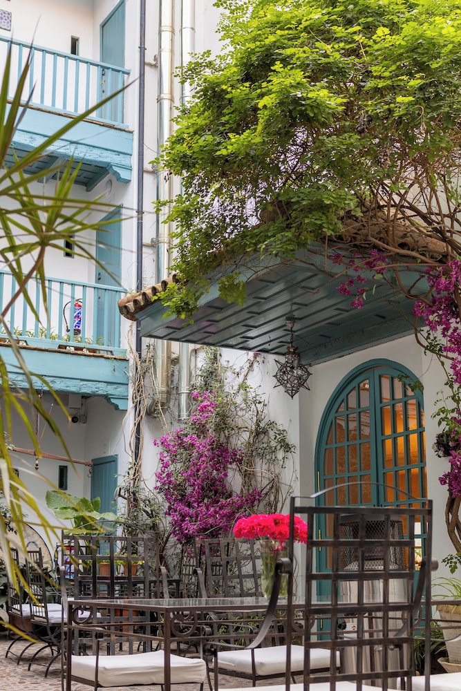 Hospes Las Casas del Rey de Baeza, a Member of Design Hotels — Hotel building in Seville, Andalusia