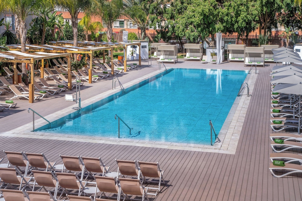 Melia Lebreros — Swimming pool in Seville, Andalusia