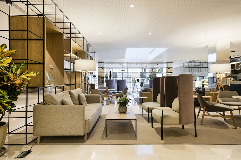 Melia Sevilla — Hotel building in Seville, Andalusia