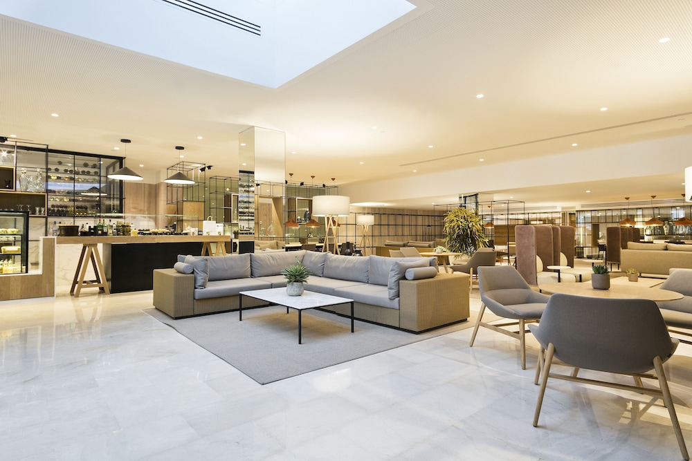 Melia Sevilla — Restaurant & bars in Seville, Andalusia