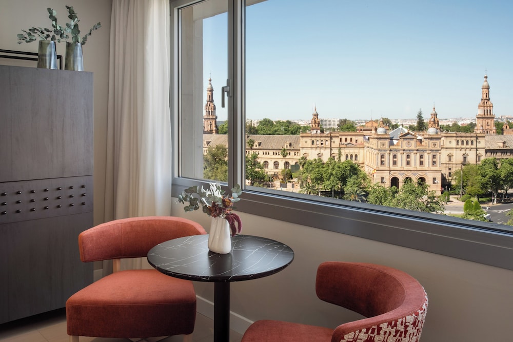 Melia Sevilla — Hotel rooms in Seville, Andalusia