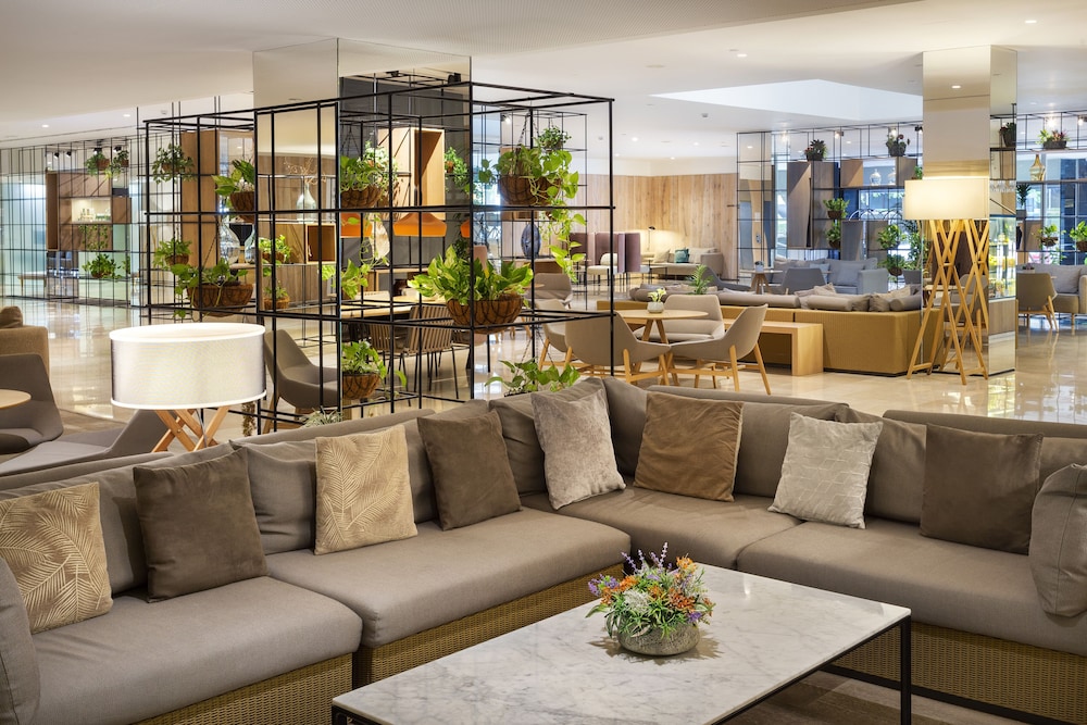 Melia Sevilla — Restaurant & bars in Seville, Andalusia