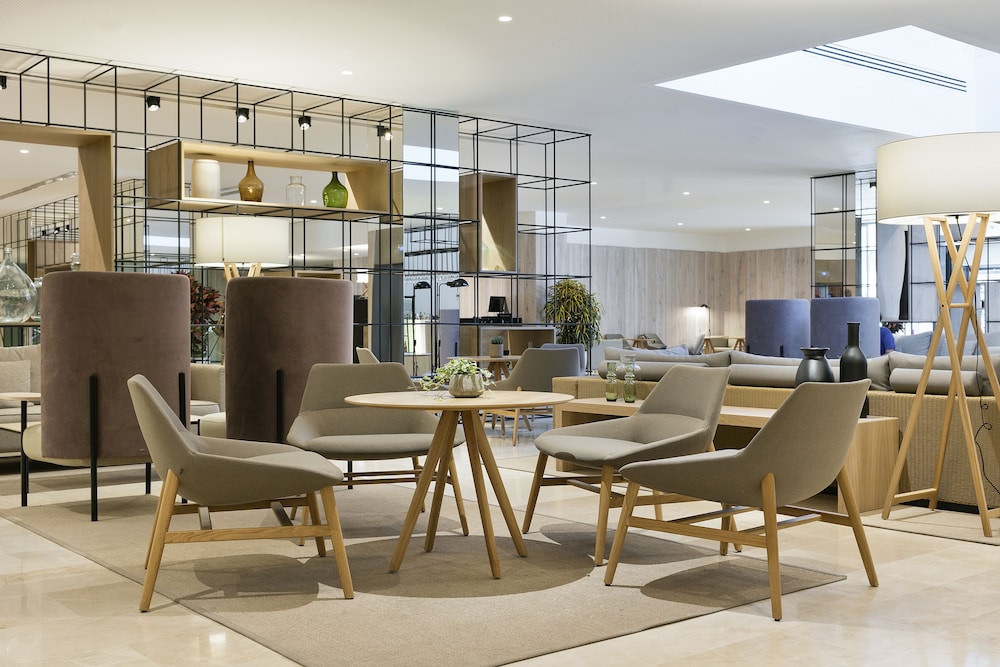 Melia Sevilla — Restaurant & bars in Seville, Andalusia