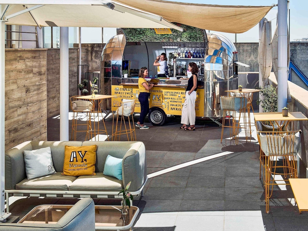 Novotel Sevilla — Restaurant & bars in Seville, Andalusia