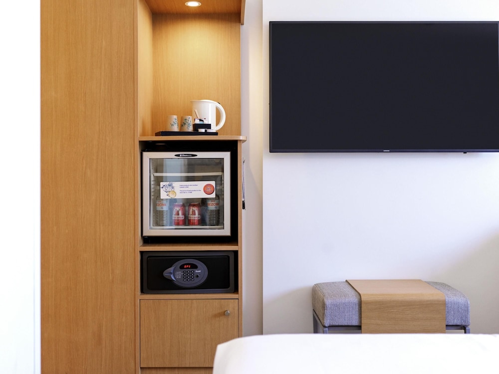 Novotel Sevilla — Hotel rooms in Seville, Andalusia