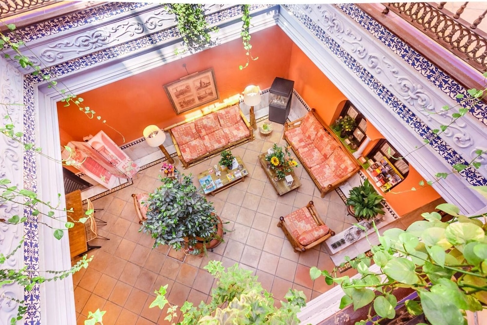Hotel Patio de la Alameda — Hotel building in Seville, Andalusia