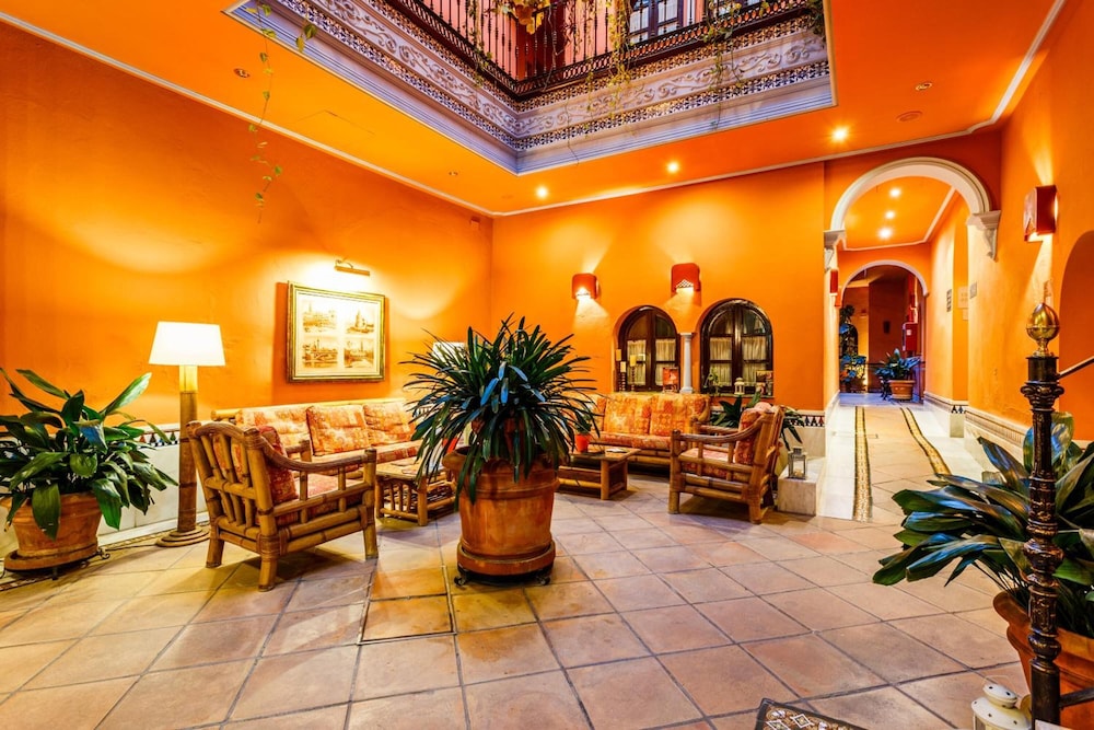 Hotel Patio de la Alameda — Hotel building in Seville, Andalusia