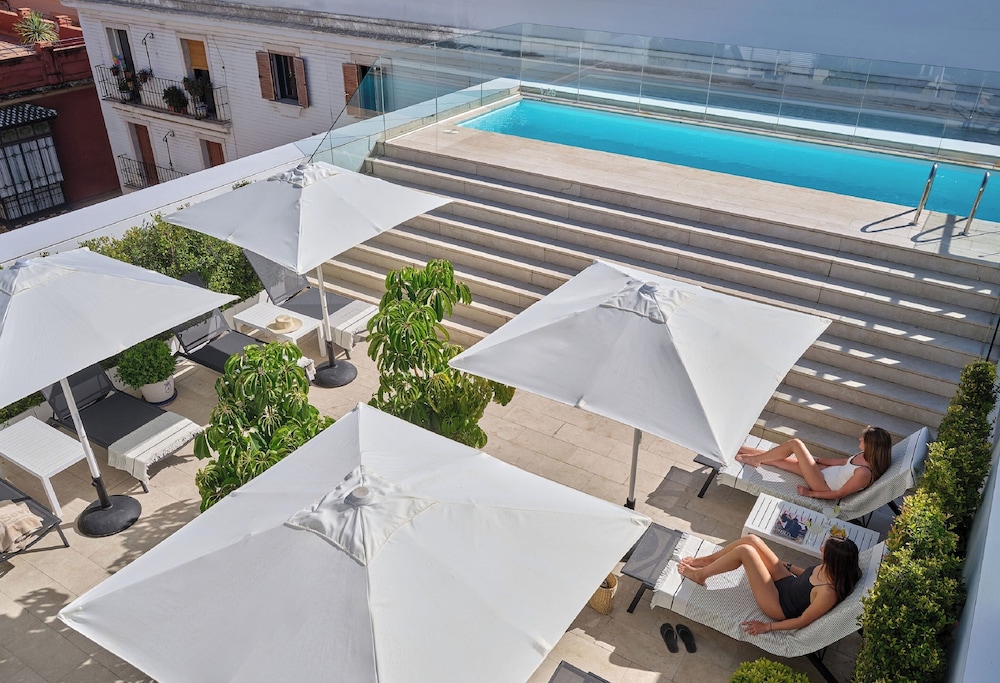 Hotel Rey Alfonso X — Main photo in Seville, Andalusia