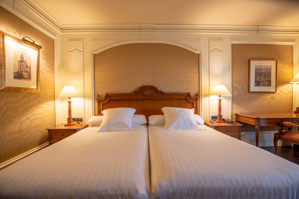 Hotel Sevilla Center — Hotel rooms in Seville, Andalusia