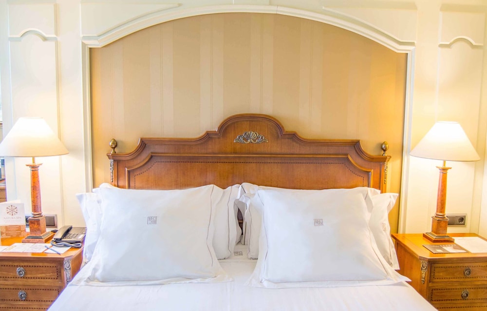 Hotel Sevilla Center — Hotel rooms in Seville, Andalusia