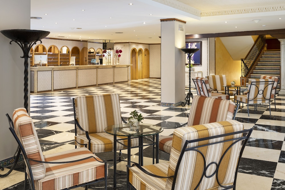 Exe Sevilla Macarena — Hotel building in Seville, Andalusia