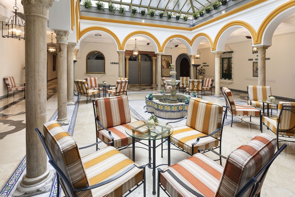 Exe Sevilla Macarena — Hotel building in Seville, Andalusia