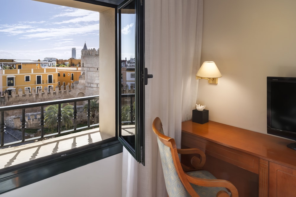 Exe Sevilla Macarena — Hotel rooms in Seville, Andalusia