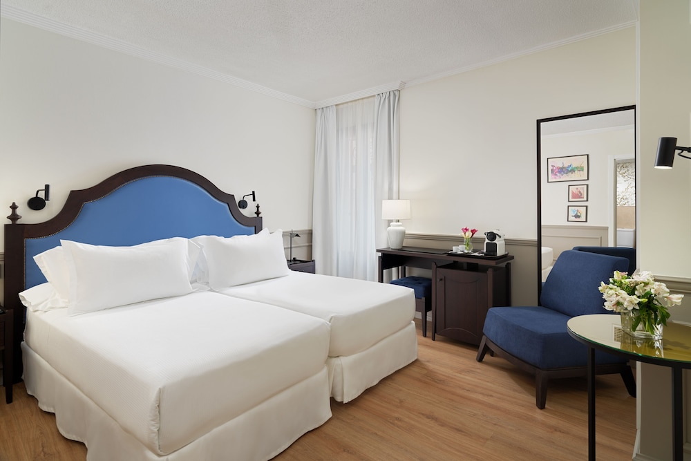 H10 Corregidor Boutique Hotel — Hotel rooms in Seville, Andalusia