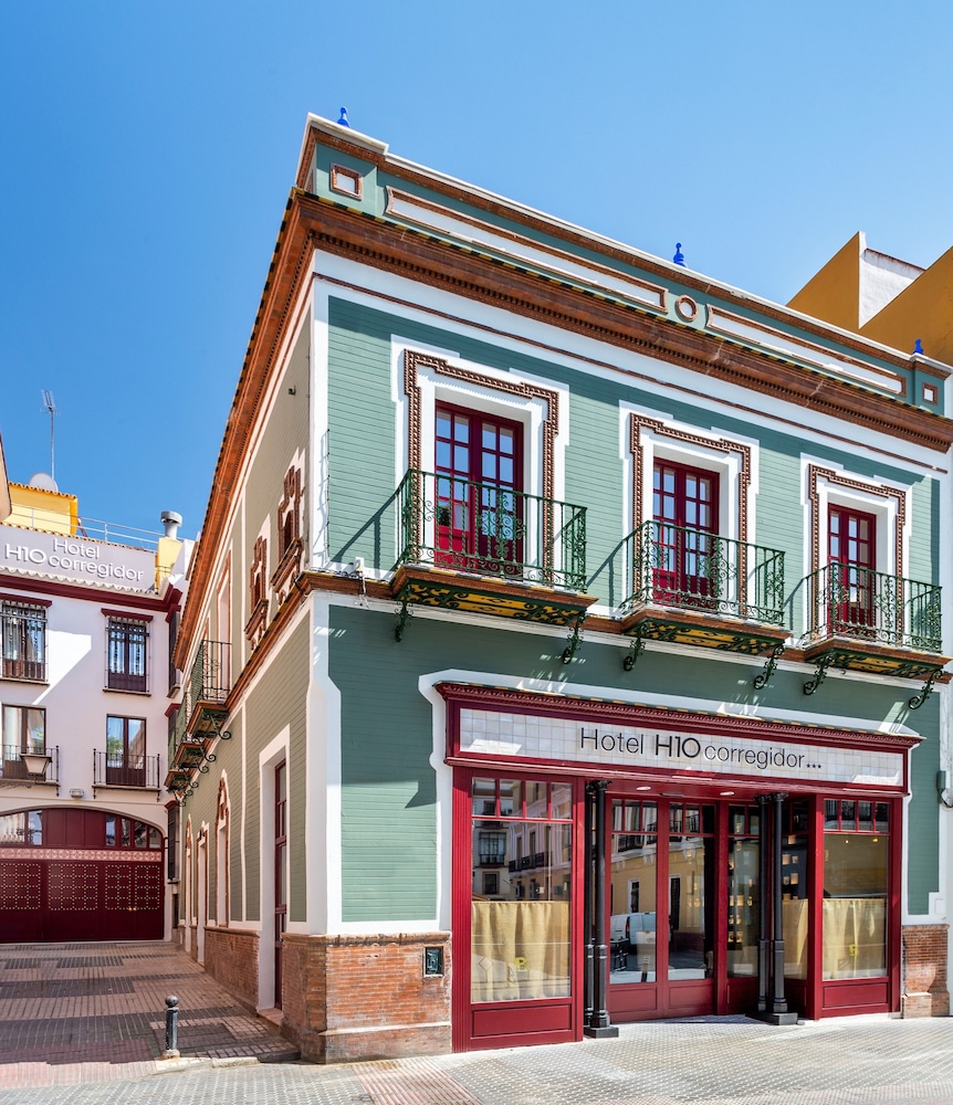 H10 Corregidor Boutique Hotel — Hotel building in Seville, Andalusia