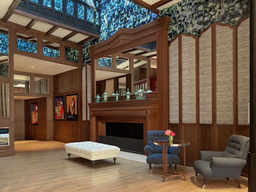 H10 Corregidor Boutique Hotel — Hotel building in Seville, Andalusia