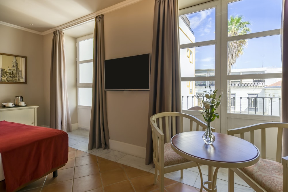 Vincci La Rabida Hotel — Hotel rooms in Seville, Andalusia