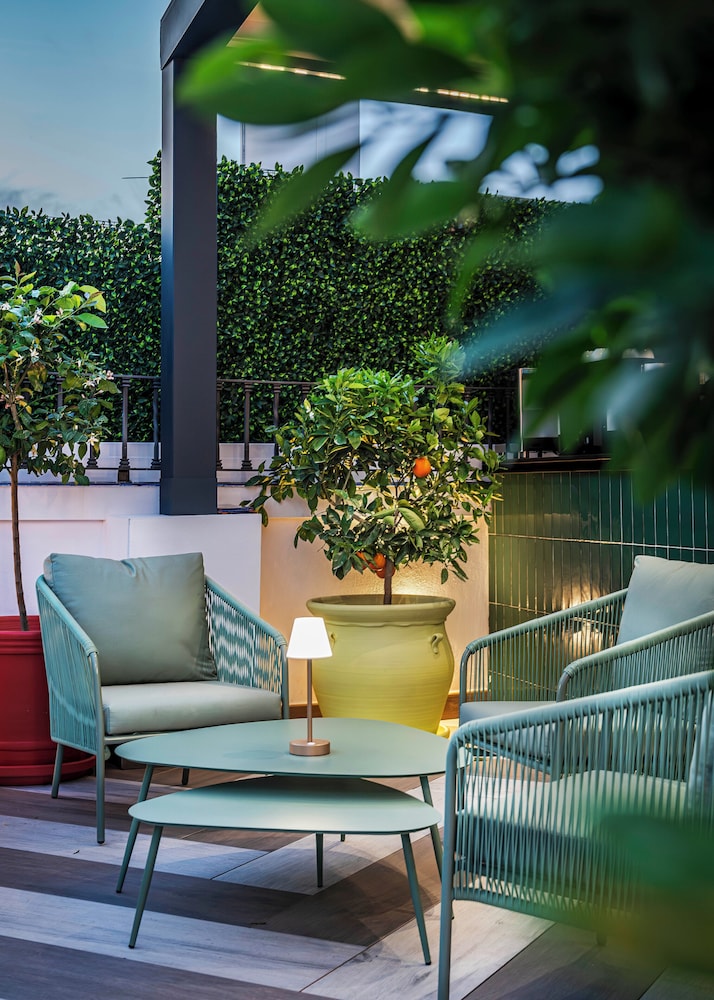 Vincci La Rabida Hotel — Restaurant & bars in Seville, Andalusia