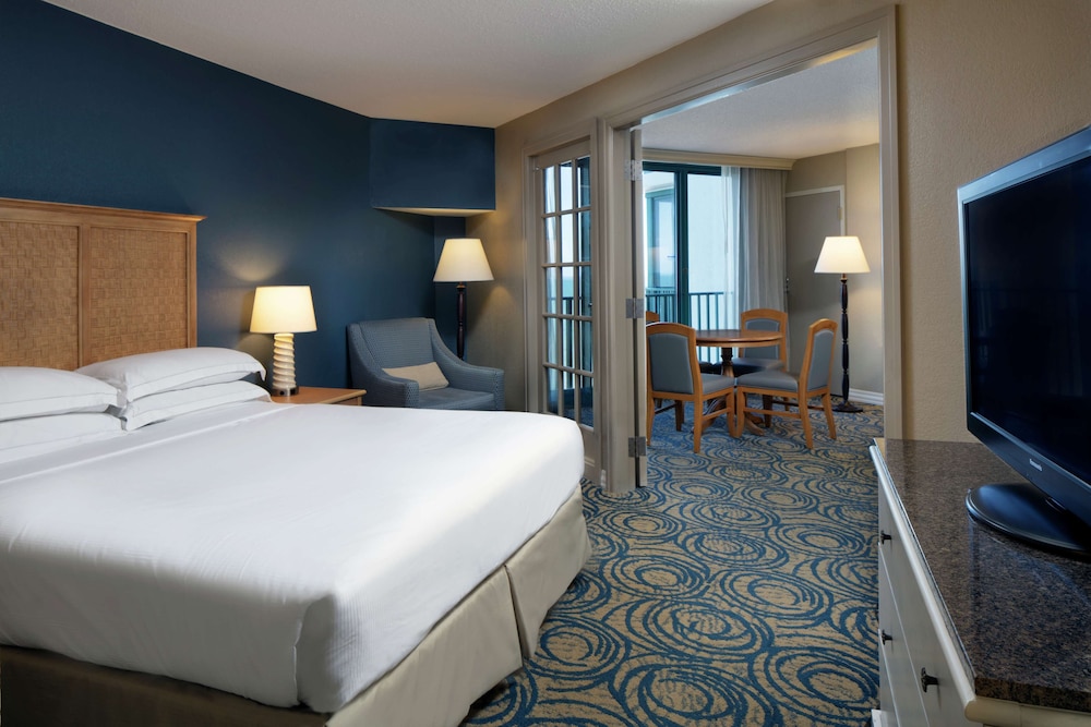 Hilton Daytona Beach Oceanfront Resort — Hotel rooms in Daytona Beach, Florida