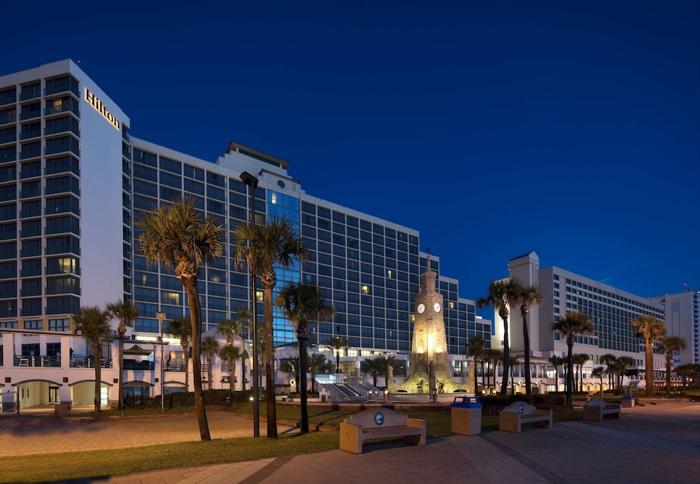 Hilton Daytona Beach Oceanfront Resort — Hotel building in Daytona Beach, Florida