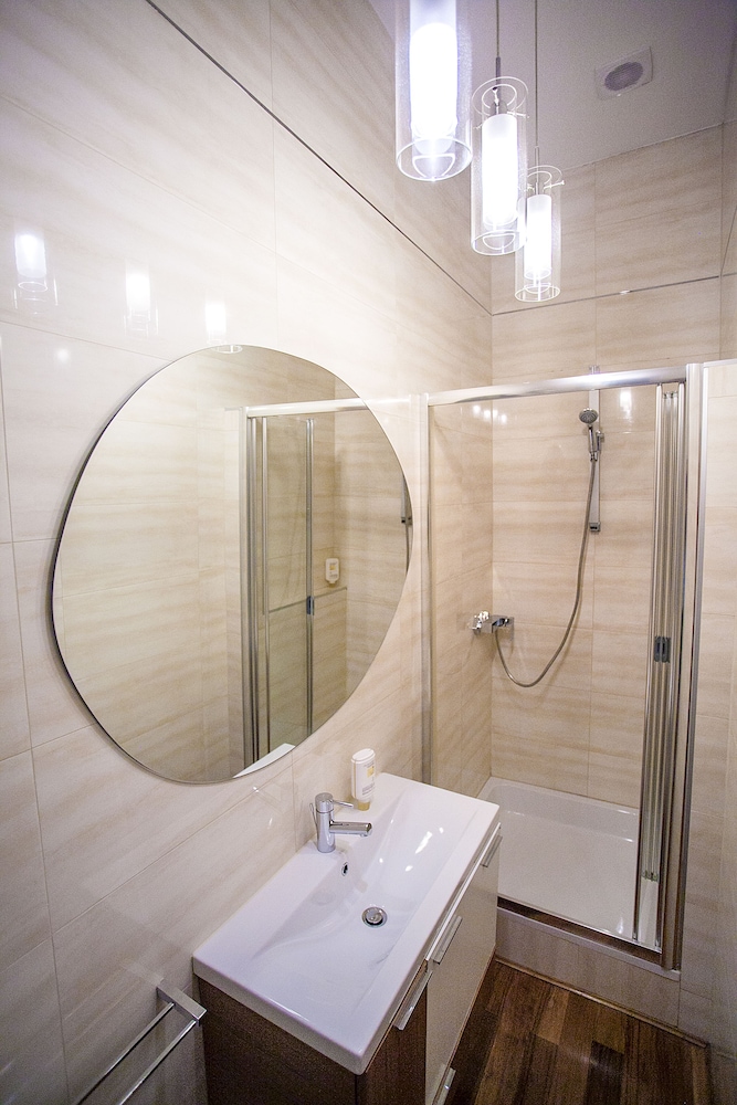 Aparthotel Vicini — Hotel rooms in Krakow, Lesser Poland
