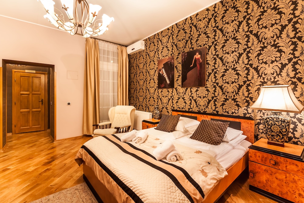 Aparthotel Vicini — Hotel rooms in Krakow, Lesser Poland